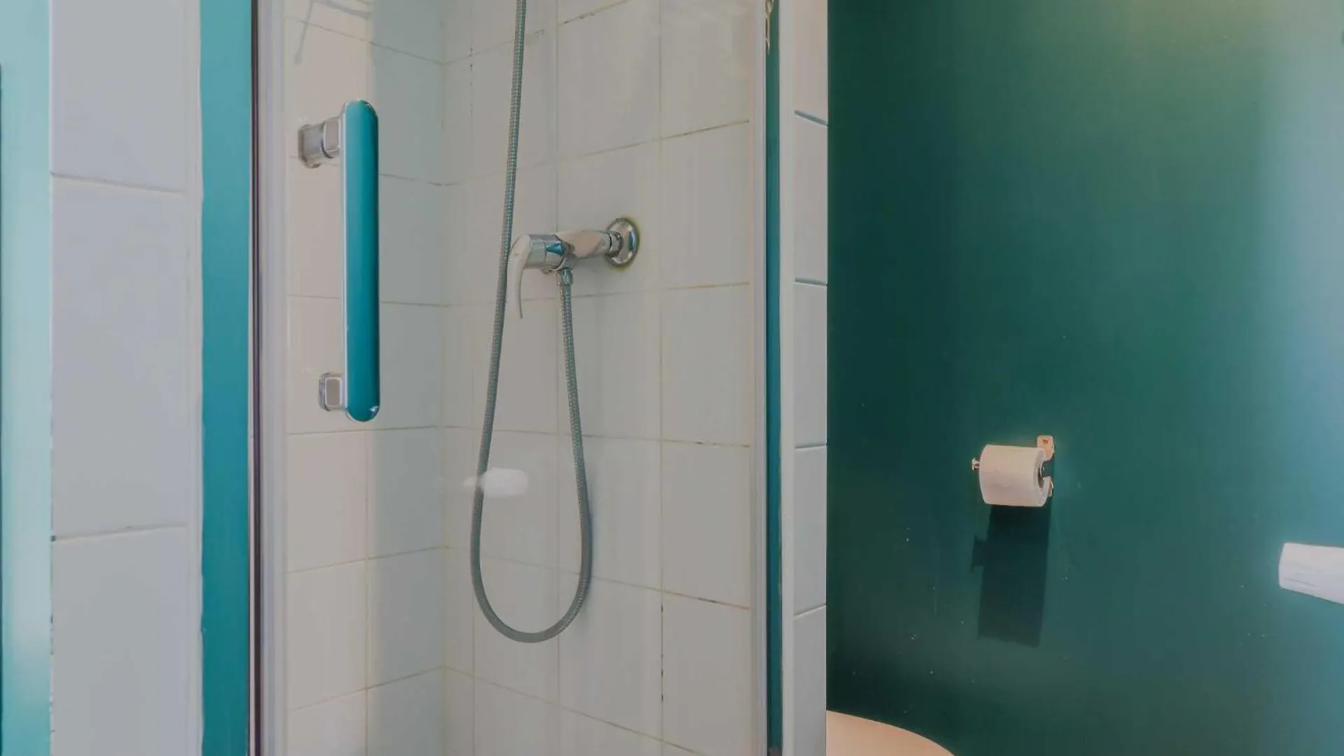 Apartment Charming Studio - 2P - Canal Saint Martin Paris